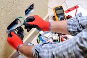 Carpenter vs Electrician