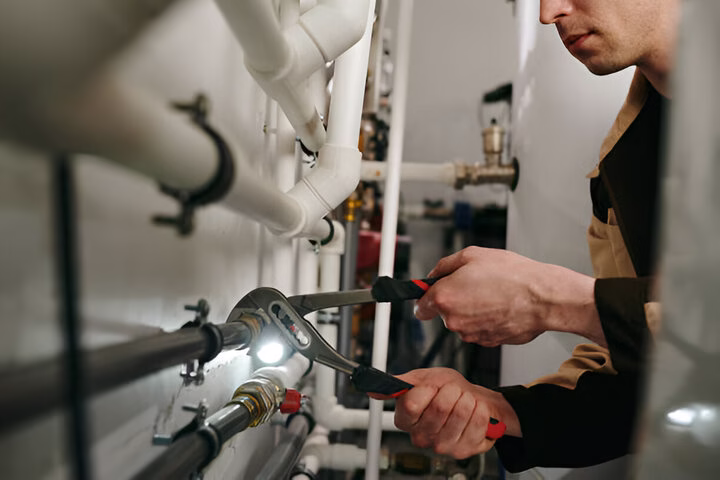 Plumber Cost to Replace Your Garbage Disposal